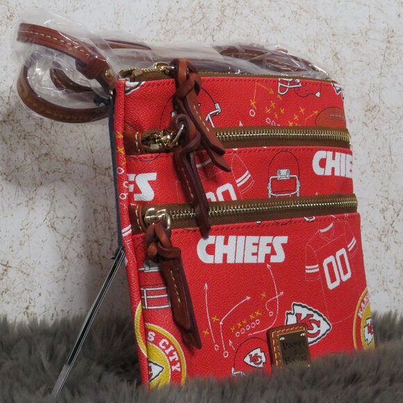 Dooney & Bourke NFL Kansas City Chiefs Triple Zip Crossbody (Red) - Picture 2 of 6